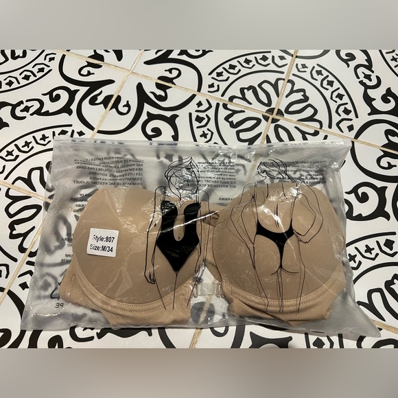 Low back, low front body suit - Picture 3 of 8